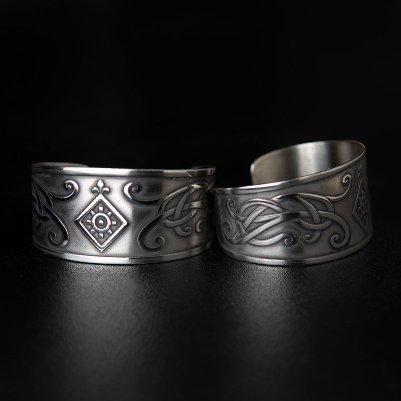 Mark Symbol & Knotwork