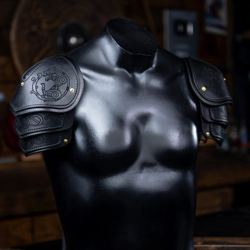Shoulder Armor - Spaulders - Pauldrons - Leather Armor - Dark Horse Workshop